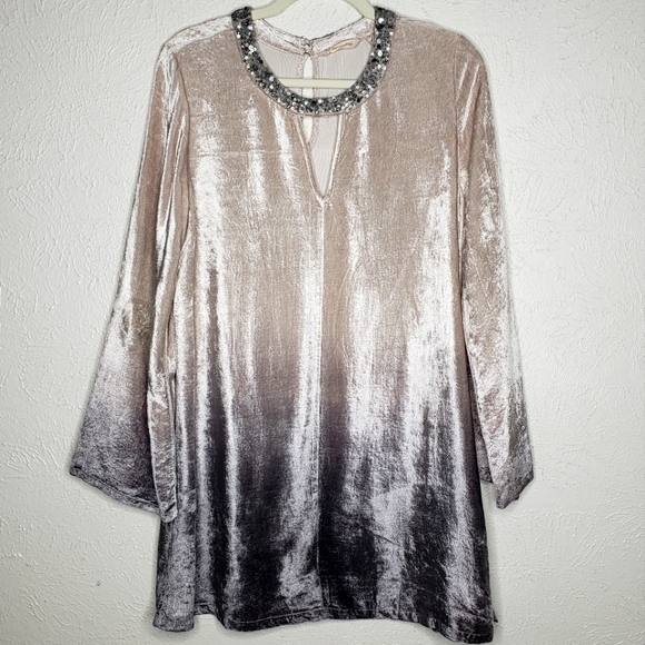 Soft Surroundings Ombre Velvet Sequin Sparkle Key Hole Tunic Modest Holiday Top - Picture 1 of 12